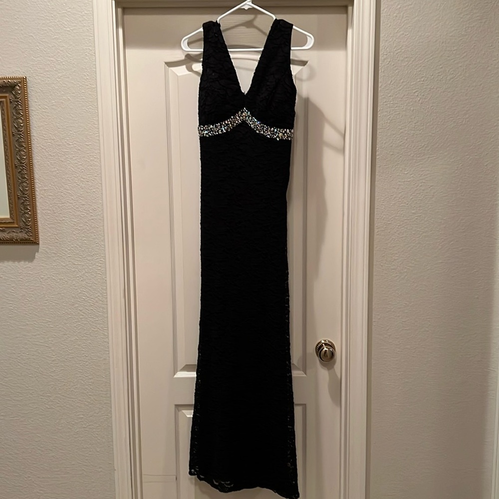 Voltage La Scala Lace Formal Dress size Large Rhinestone Empire Waist.